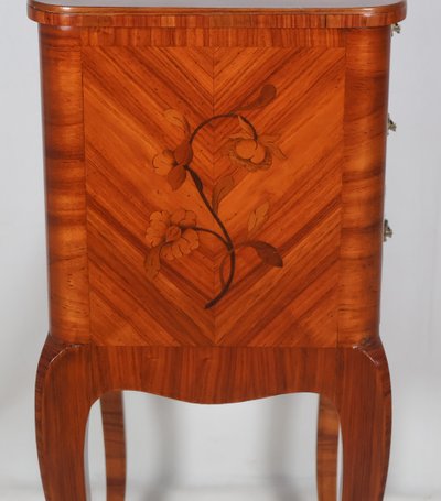 Paire de tables de chevets style Louis XV début XXe siècle 