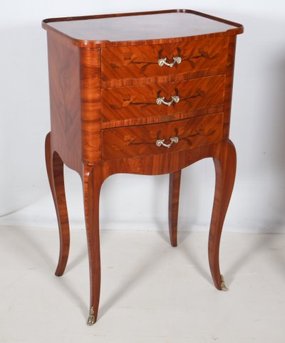 Paire de tables de chevets style Louis XV début XXe siècle 