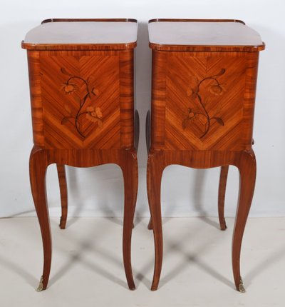Paire de tables de chevets style Louis XV début XXe siècle 