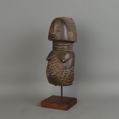 Maternity Statue - Congo