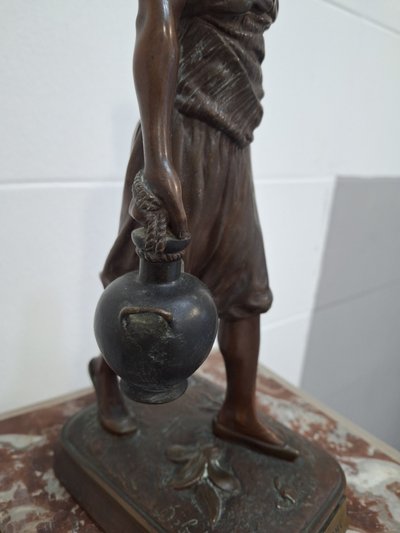 Il portatore d'acqua tunisino