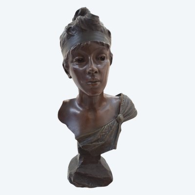 Busto femminile monumentale in bronzo FRIME antica