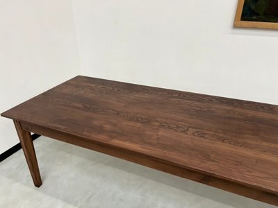 Table de ferme pieds fuseaux 300 X 100 cm en frêne massif