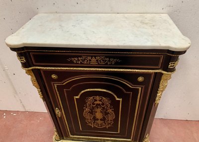 Credenza intarsiata in legno e ottone in stile Napoleone III, XIX secolo