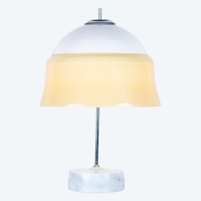 Lampada a forma di fungo, in vetro e vetro opalino, base in marmo, 1965.