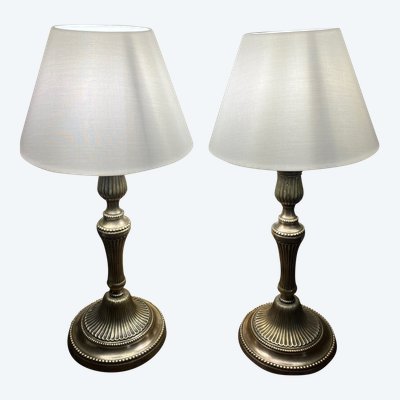 Très belle paire de lampes en bronze doré d'époque Louis XVI vers 1780-1785