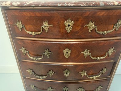 Commode de style en palissandre et acajou XX siècle