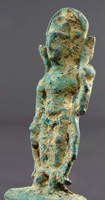 Gandhara-Zivilisation, 2. Jahrhundert n. Chr., Bronzestatuette des Bodhisattva Padmapani.