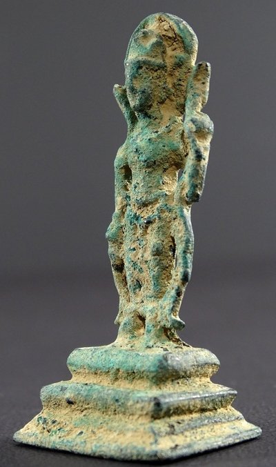 Gandhara-Zivilisation, 2. Jahrhundert n. Chr., Bronzestatuette des Bodhisattva Padmapani.