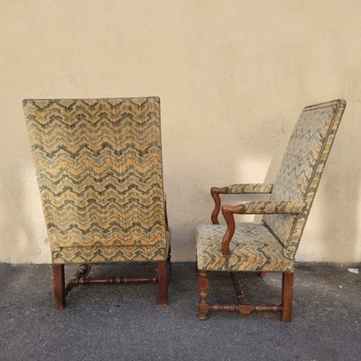 2 poltrone in stile Luigi XIII con arazzo 