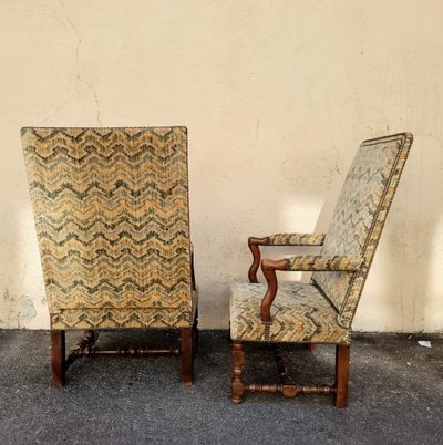 2 poltrone in stile Luigi XIII con arazzo 