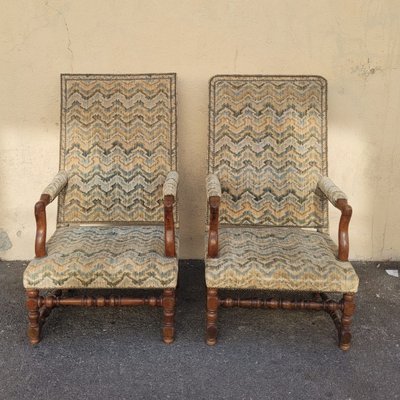 2 poltrone in stile Luigi XIII con arazzo 