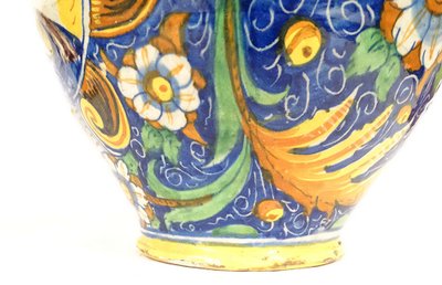 Grande Vaso in Maiolica Ritratti Soldato Maestro Domenico Venezia Italia XVI