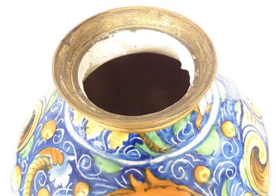 Grande Vaso in Maiolica Ritratti Soldato Maestro Domenico Venezia Italia XVI