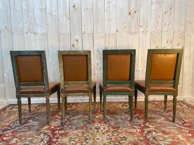Suite di 4 sedie in stile Louis XVI