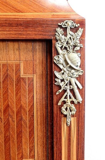 Mobiletto in vari intarsi di legno, stile Luigi XVI - 1900