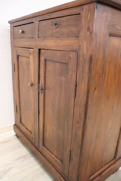 Buffet Rustico in legno di abete, inizio XX secolo