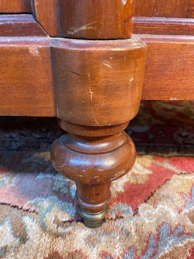 Buffet - Louis XVI Style Row in mogano
