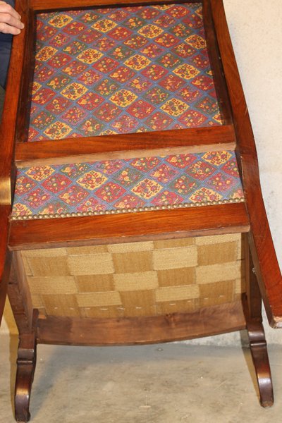 Credenza in mogano cubano del XIX secolo in fase di restauro