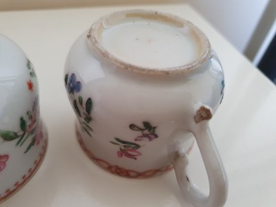 Chinese export porcelain famille rose pots à jus 18th c Qianlong period