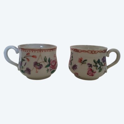 Chinese export porcelain famille rose pots à jus 18th c Qianlong period