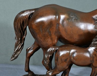Cavallo e puledro in Spelter, firmato E.Loiseau – Inizio XX secolo