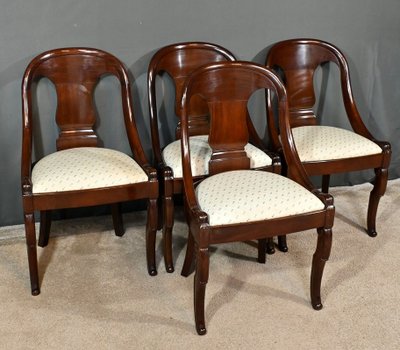 Suite de 4 Chaises Gondole en Acajou, époque Restauration – 1ère Partie XIXe