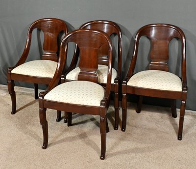 Suite de 4 Chaises Gondole en Acajou, époque Restauration – 1ère Partie XIXe