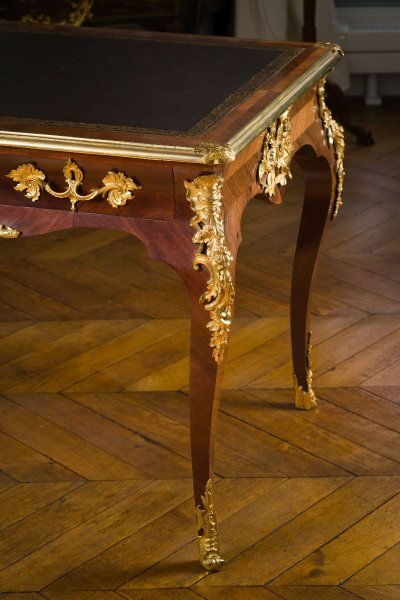 Bureau Plat d'Antoine Robert Gaudreaus