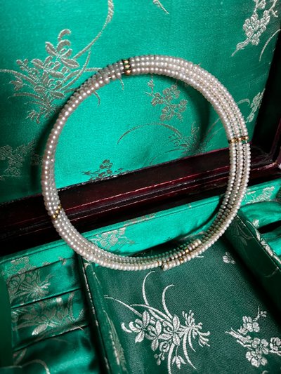 Collana di perle a 3 fili