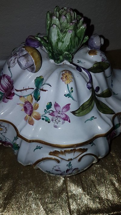 Pot à Oille En Faïence Polychrome Early 20th century