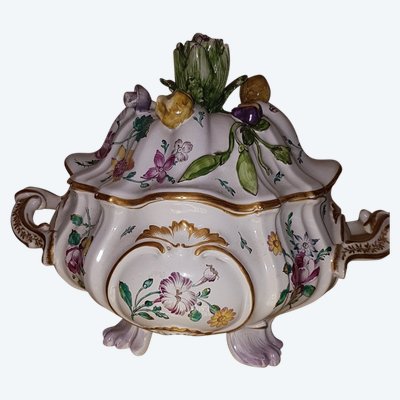 Pot à Oille En Faïence Polychrome Early 20th century