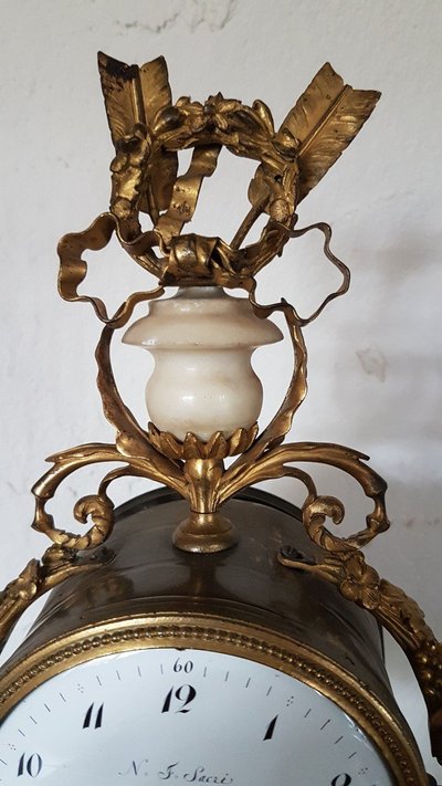 Louis XVI Portikusuhr - 18. Jahrhundert