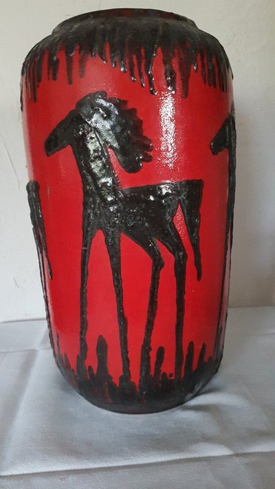 Large ceramic pottery vase from Scheurich, Germany, with a horse motif.
