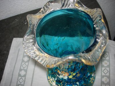 personalisierte Vase aus emailliertem Glas