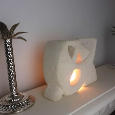 Lampada in pietra di Albert Tormos 