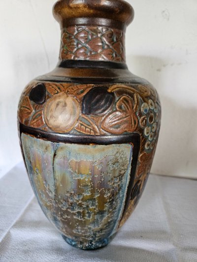 Art Deco vase By Joseph Mougin (1876 - 1961) In glazed stoneware.