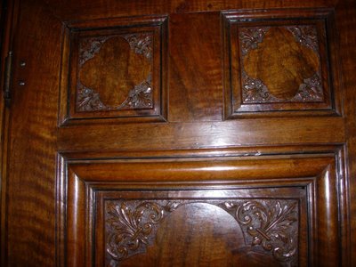 Sideboard mit 2 Korpussen aus Nussbaum
