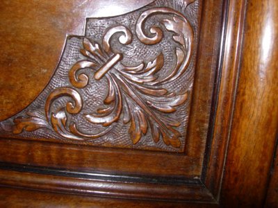 Sideboard mit 2 Korpussen aus Nussbaum