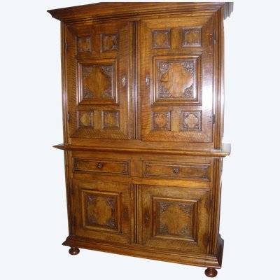 Sideboard mit 2 Korpussen aus Nussbaum