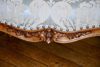 Pair Of Carved And Moulded Beech Armchairs A La Reine