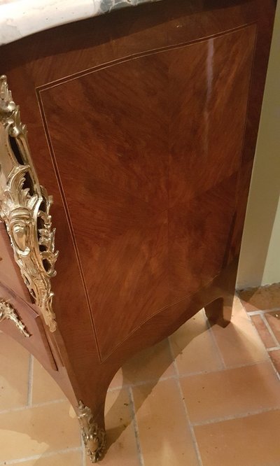 Intarsien-Kommode Im Stil von Louis XV Anfang 19.