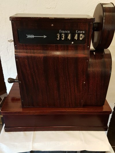 Caisse Enregistreuse National Vers 1900