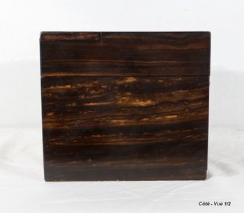  Snake wood toilet box signed " John Bagshaw & Sons ", England - 2nd part XIXth century