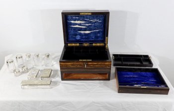  Snake wood toilet box signed " John Bagshaw & Sons ", England - 2nd part XIXth century