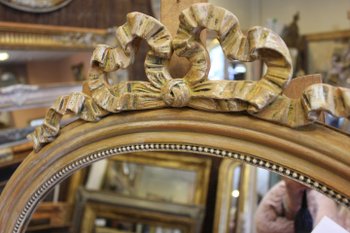 Oval mirror Louis XVI style 59 X 55 CM