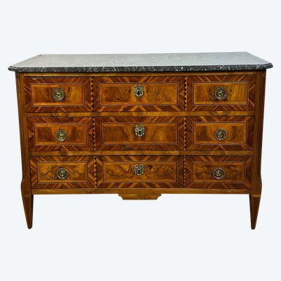 Commode de style Louis XVI en marqueterie dessus marbre XIXeme