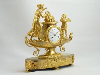 Beautiful Directoire Clock Venus & Cupid By Roche à Marseille 
