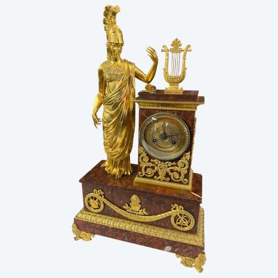 EMPIRE-UHR MIT DEKOR EINER BEHELMTEN MINERVA 