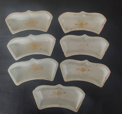 Scatola cinese per spezie in legno laccato, XIX secolo 